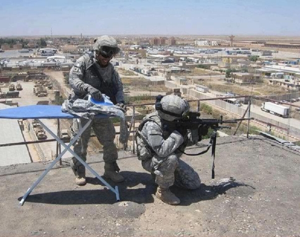 Extreme Ironing - Military humor